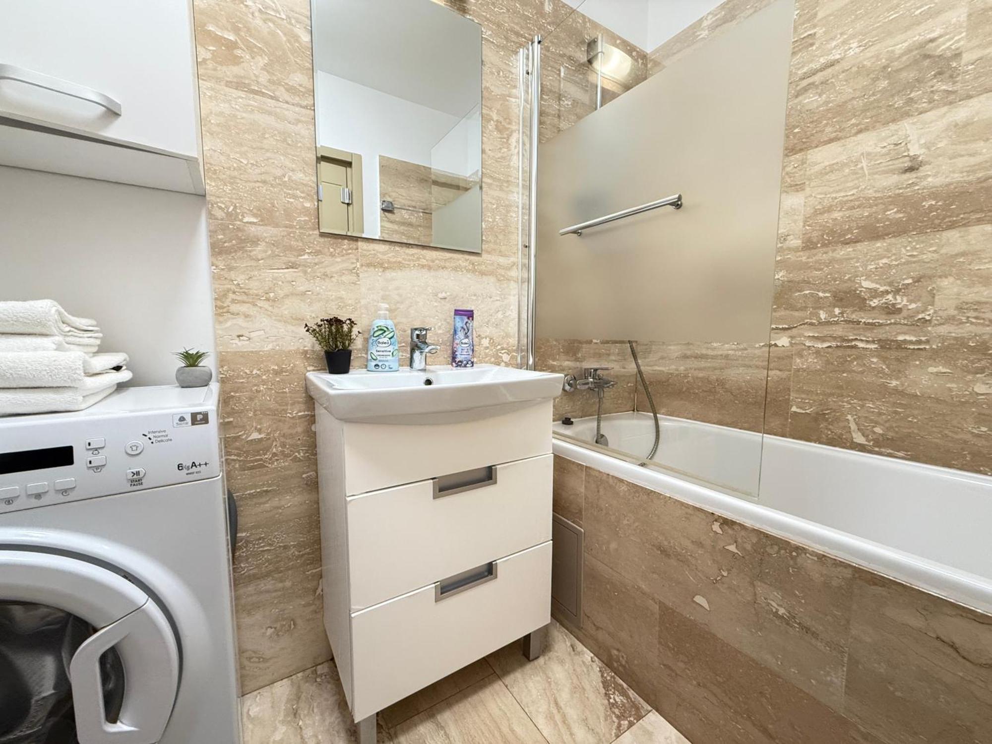 Smart Stay Studio With Free Parking Iasi Exterior foto
